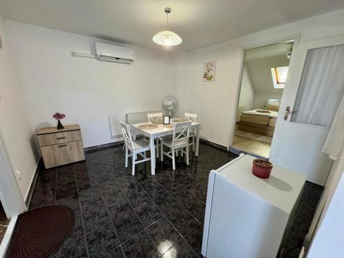 Nyugalom Szigete Apartmanok in Harkany