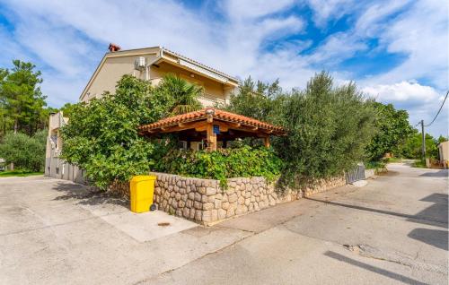 Viesnīcas āriene, 1 Bedroom Beautiful Apartment In Krusevo in Obrovac