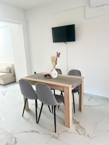 Ionia's Comfort Appartments -2nd floor in Lykovrysi