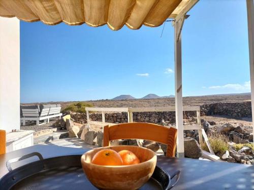 Apartment - Coastal Comfort with Outdoor Lounge - wifi in Los Cocoteros