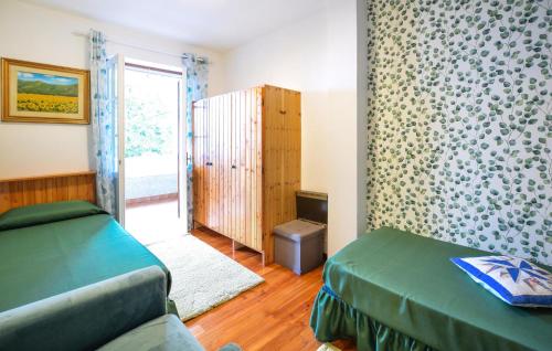 Beautiful Apartment In Bordogna in Roncobello