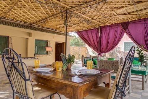 Riad Elaissi Riad Elaissi