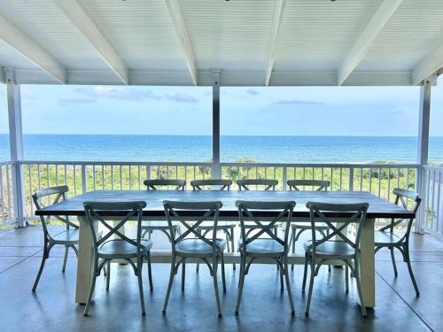 Beach House Princes Grant Golf Estate in Prince`s Grant Golf Estate