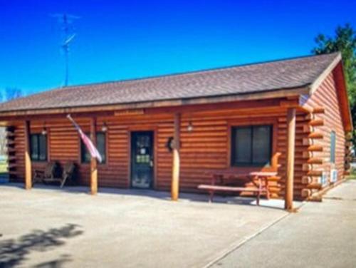 4 Bedroom Cabin In Neillsville, Wisconsin! in Neillsville, Vereinigte Staaten von Amerika