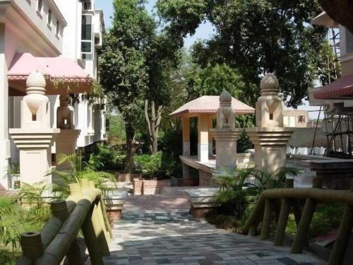 Divine AC studio in Ananda Krishna Van, 2 mins from ISKCON