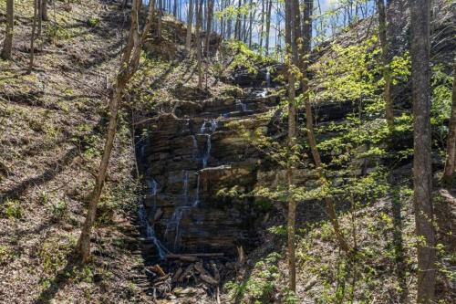 Whiskey Falls Retreat in Sevierville, USA