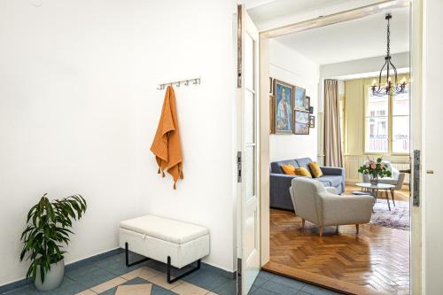 Prague Days - One-bedroom Apartment with Workspace in the Old Town - image 11