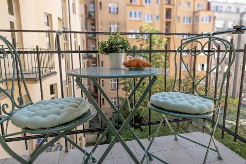 Prague Days - Apartment with 2 Bedrooms and 2 Balconies in Vinohrady - main image