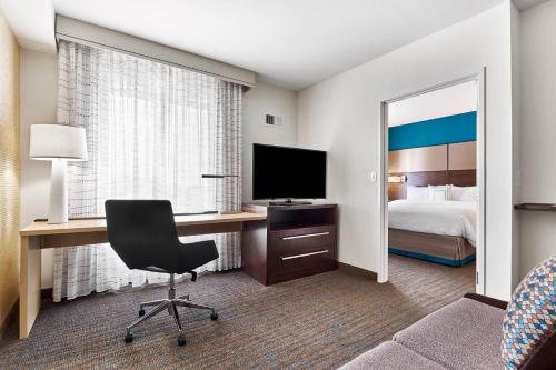 One-Bedroom King Suite with Sofa Bed