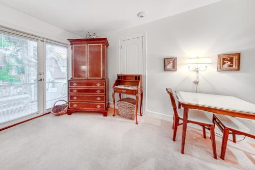 Efficiency Studio Condo near Chautauqua Lake! - image 12