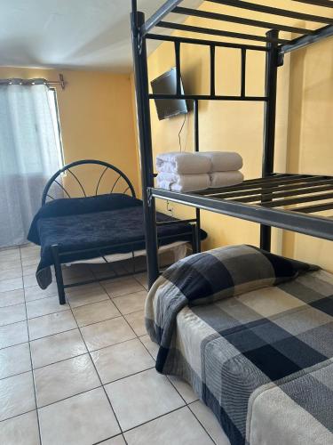 Casa Vázquez , "Como en casa" , hospédate con nosotros y recibirás una atención personalizada, servicio y confort nos distingue. in Pachuca de Soto, Mexico