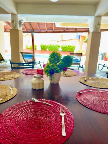 Hotel Zihuatanejo Centro – Zihuatanejo, KY