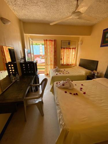 Hotel Zihuatanejo Centro – Zihuatanejo, KY