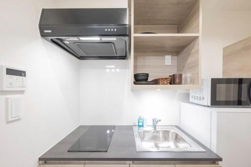 CH RESIDENCE wasedaturumakicho - 주방