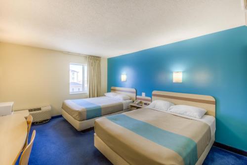 Motel 6-Estevan, SK