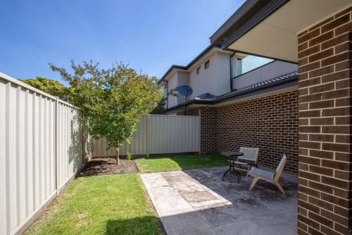 Family Oasis Walking distance to Chadstone SC in 歐克雷
