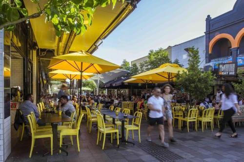 Family Oasis Walking distance to Chadstone SC in 歐克雷