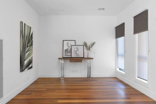Family Oasis Walking distance to Chadstone SC in 歐克雷