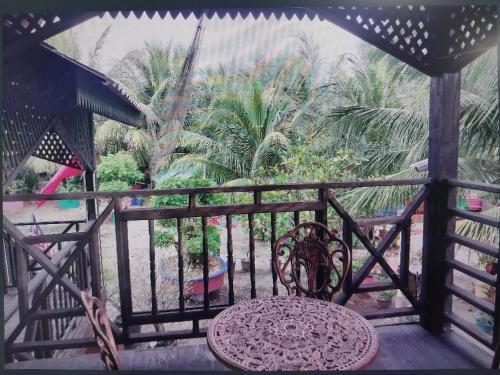 RUMAH KAYU ED BEACH Cafe in Kuala Kedah