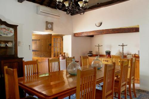 Yellow Aloe Guest House , Clanwilliam | 2026 Updated Prices, Deals