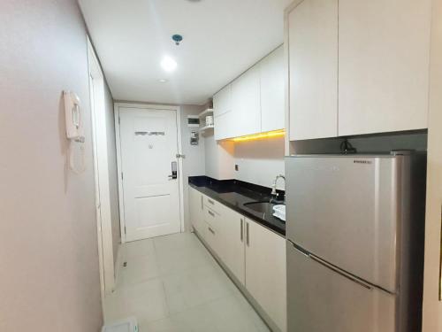 Good Choice and Modern Studio Marquis de Lafayette Apartment By Travelio - image 5