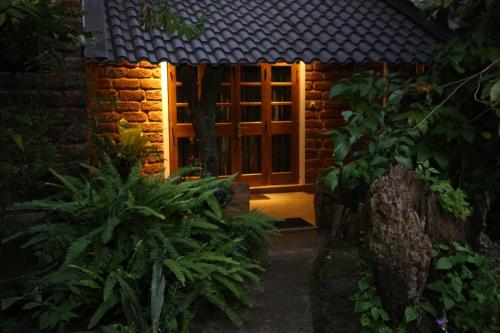 Entrance, Earth Homestay in Boralesgamuwa