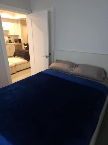 2-Bed Condo - Ultimate Comfort & Convenience for Corporate Stays in Vancouver, Canada