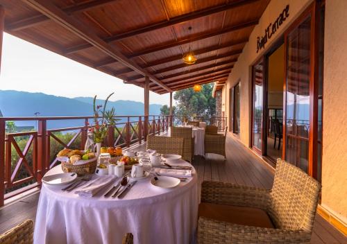 Balkons/terase, Gorilla Heights Lodge by NEWMARK in Kisoro