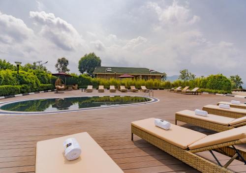 Peldbaseins, Gorilla Heights Lodge by NEWMARK in Kisoro