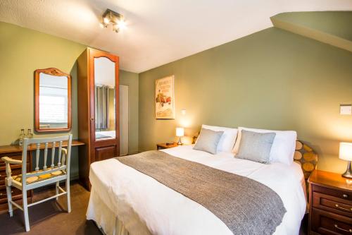 1 double bed