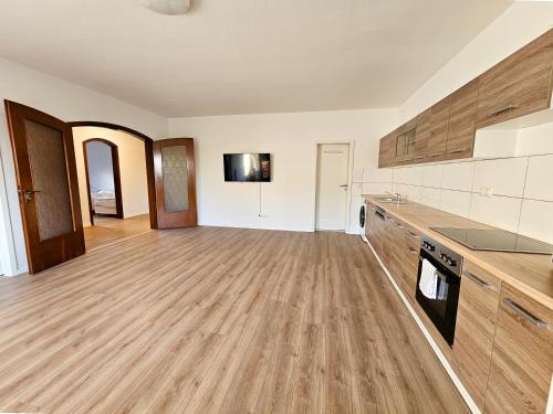 кухня, T&K Apartments - Solingen - 3-6 Zimmer Grand Apartments with private parking for all vehicles in Solingen