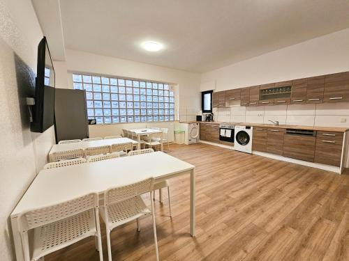 Спільний лаунж/ТБ зона, T&K Apartments - Solingen - 3-6 Zimmer Grand Apartments with private parking for all vehicles in Solingen