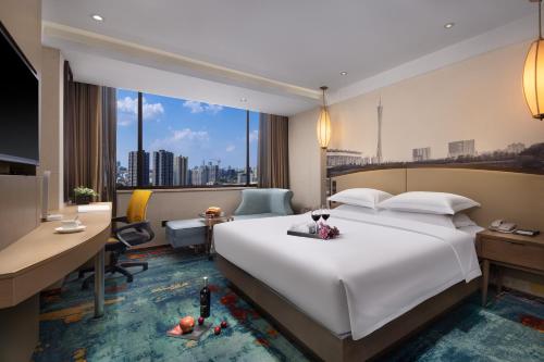 room detail thumbnail 2