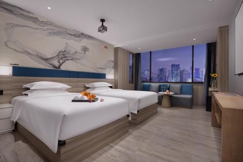 room detail thumbnail 1