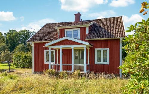 . 2 Bedroom Cozy Home In Skruv