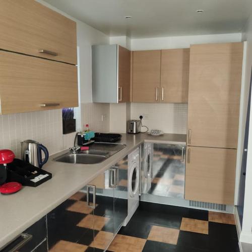 Forsyth Court - 2 beds Apartment - image 11
