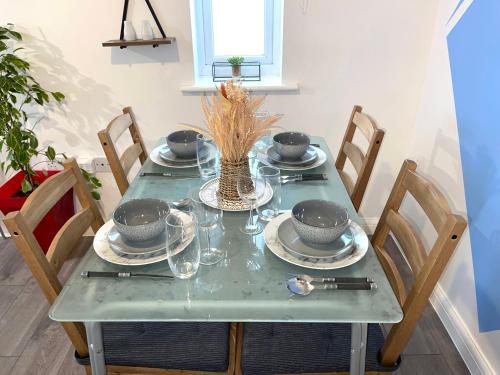 Forsyth Court - 2 beds Apartment - image 10