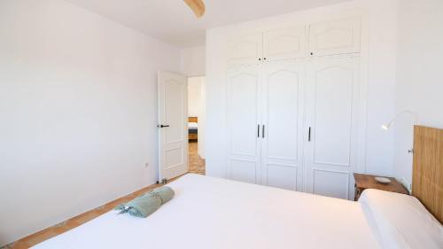 Deluxe Villa image 8