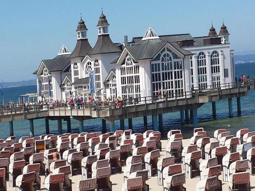 A szálláshely kívülről, Ferienhaus "Sommerbrise" in Gager / Rugen