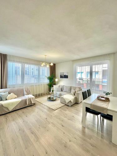 The Elite Suite III downtown AC & garage parking, Bratislava (Foto 7)