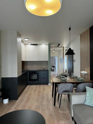 Green Fiqus Marcelin