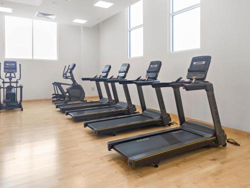 Silkhaus Studio in Water's Edge with Access to Canal