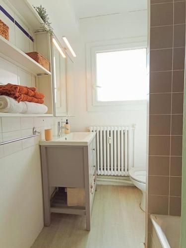 Studio 50m tram parking gratuit 13min gare in Celleneuve