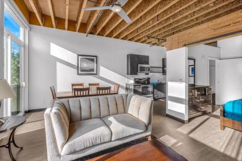 Tracyton Condo #202 in Bremerton (Washington)