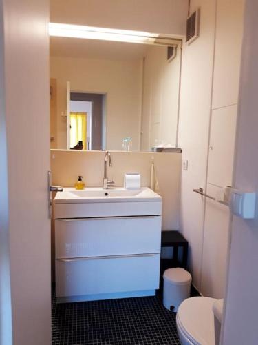 Appartement avec jardin et Tennis in Saint-Cloud