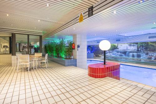 泳池, 烏得勒支尼沃海恩弗萊徹酒店及餐廳 (Fletcher Hotel-Restaurant Nieuwegein-Utrecht) in 烏得勒支