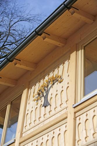 Der Ulmenhof - image 2