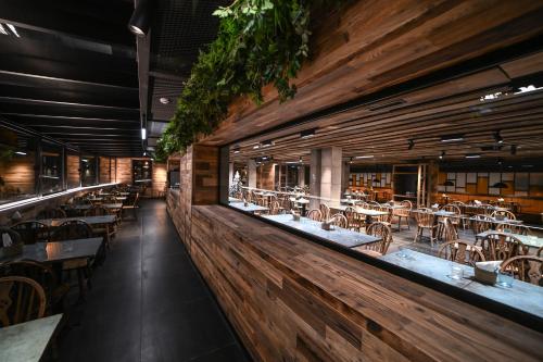 Restaurant, Aparthotel AnyosPark Mountain & Wellness Resort in La Massana