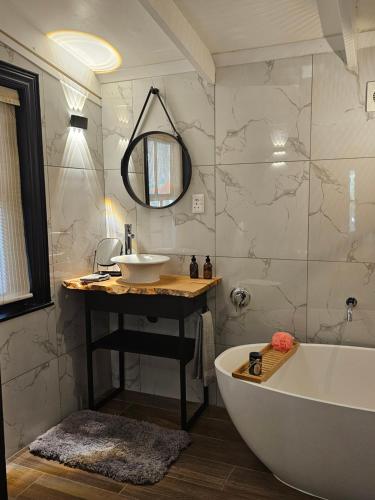 Die Heerenhuys Guest Suites Room Type - Deluxe King Room
