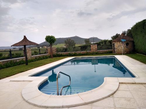 Peldbaseins, Casa rural los Cuartos in Olivenza